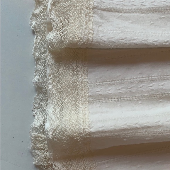 Spanish Flower Girl Dress w/lace - Picture 6 of 9